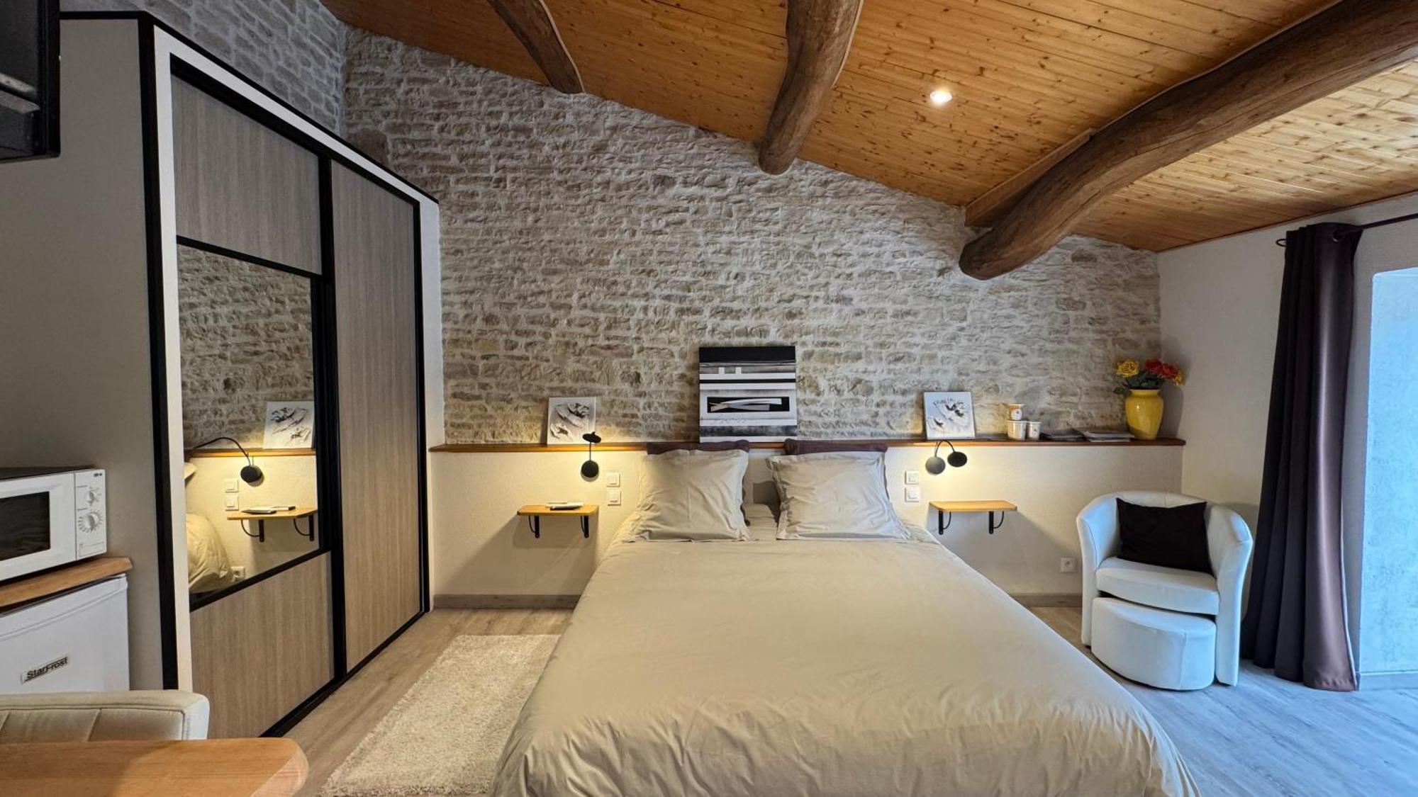 Chambres D'Hotes Les Rozieres Le Bourdet Extérieur photo
